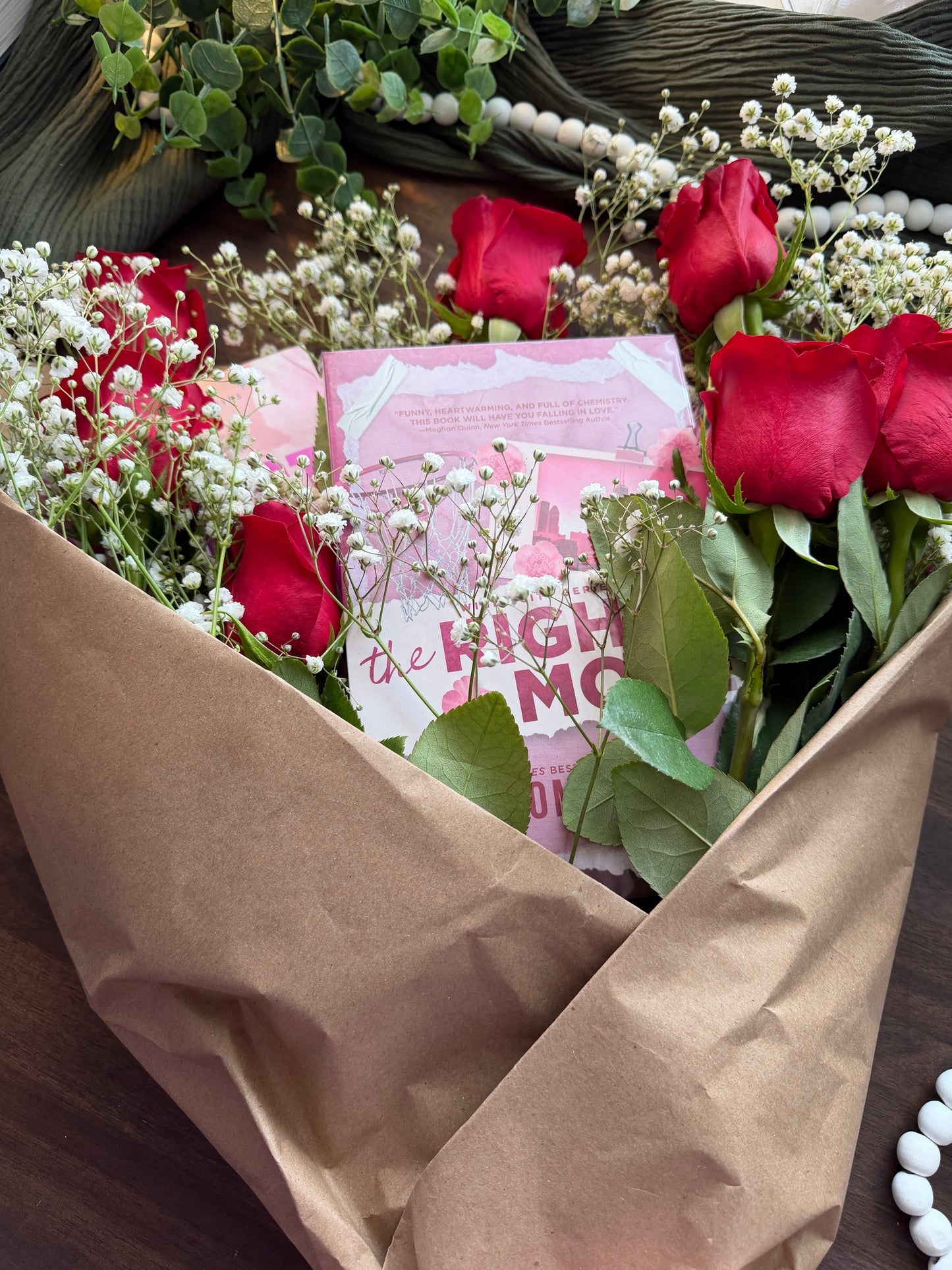 The Standalone 📖 Valentine’s Day Book Bouquet