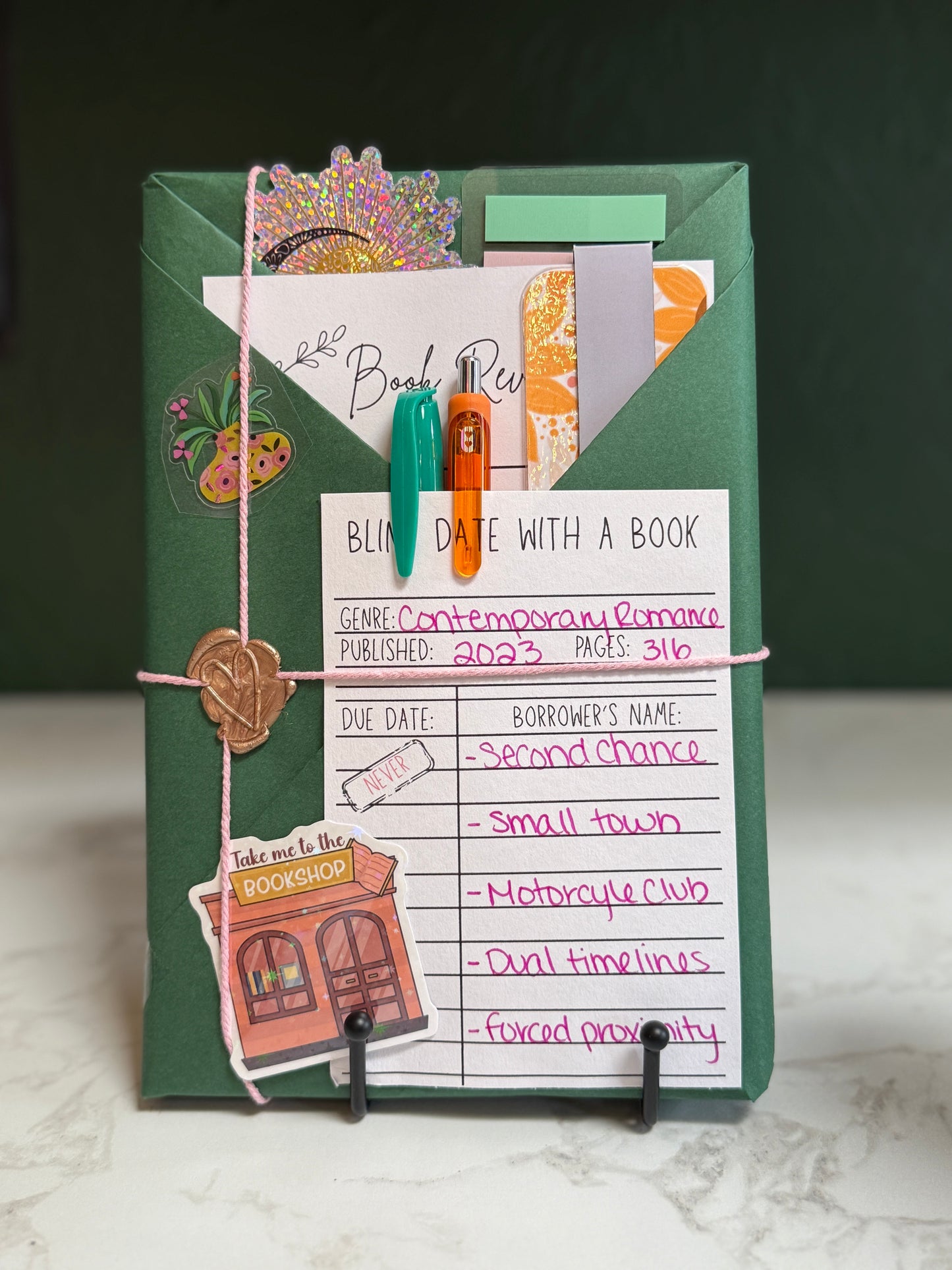 Premade Blind Date with a Book