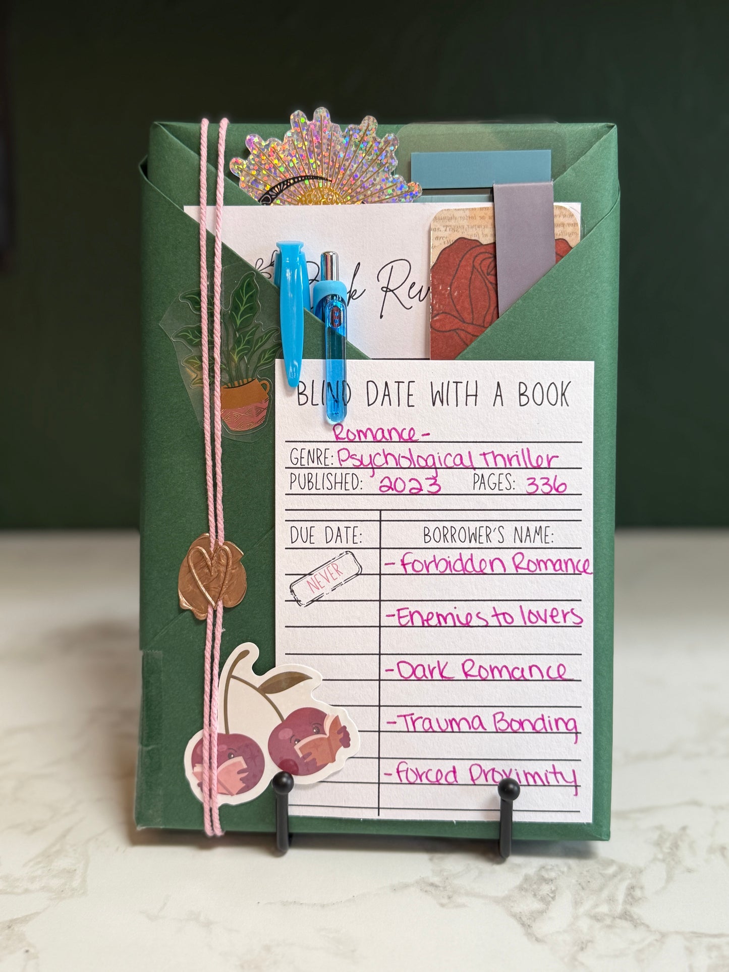 Premade Blind Date with a Book