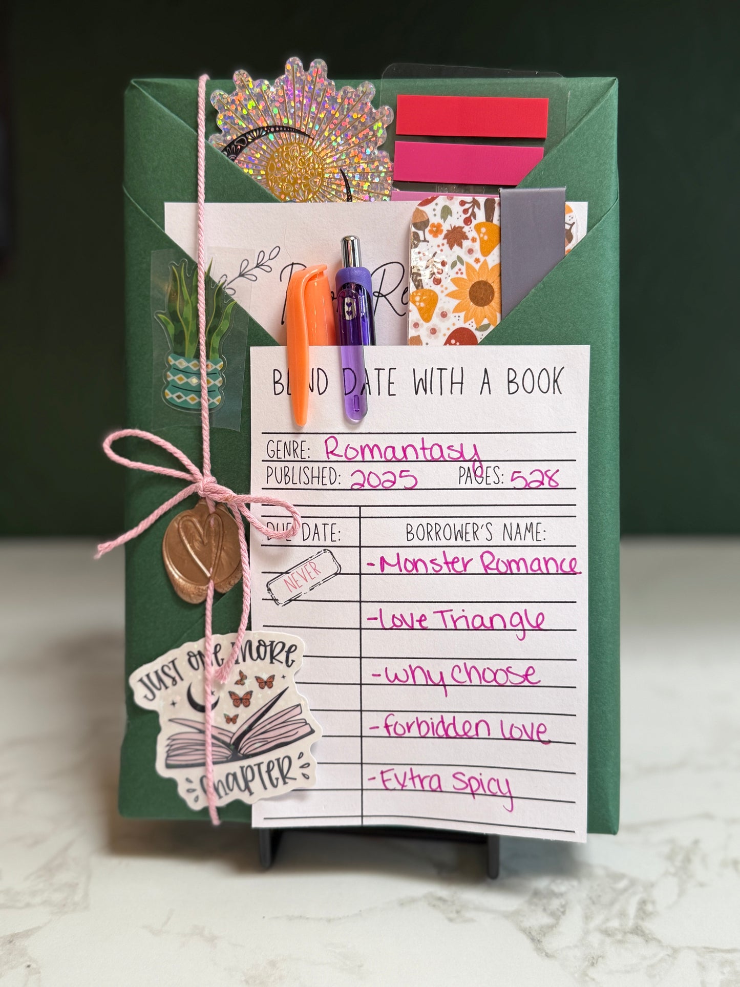 Premade Blind Date with a Book