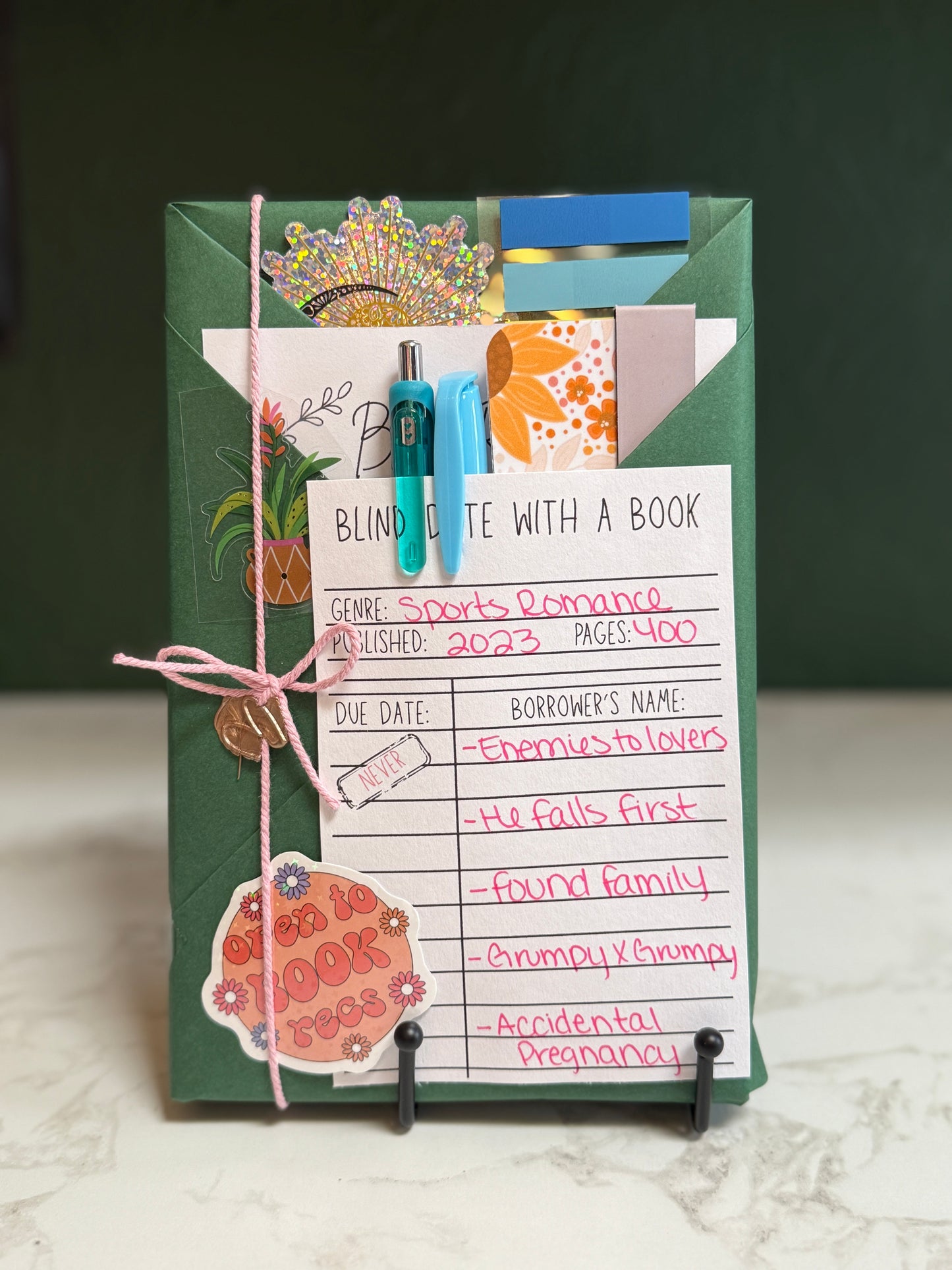 Premade Blind Date with a Book