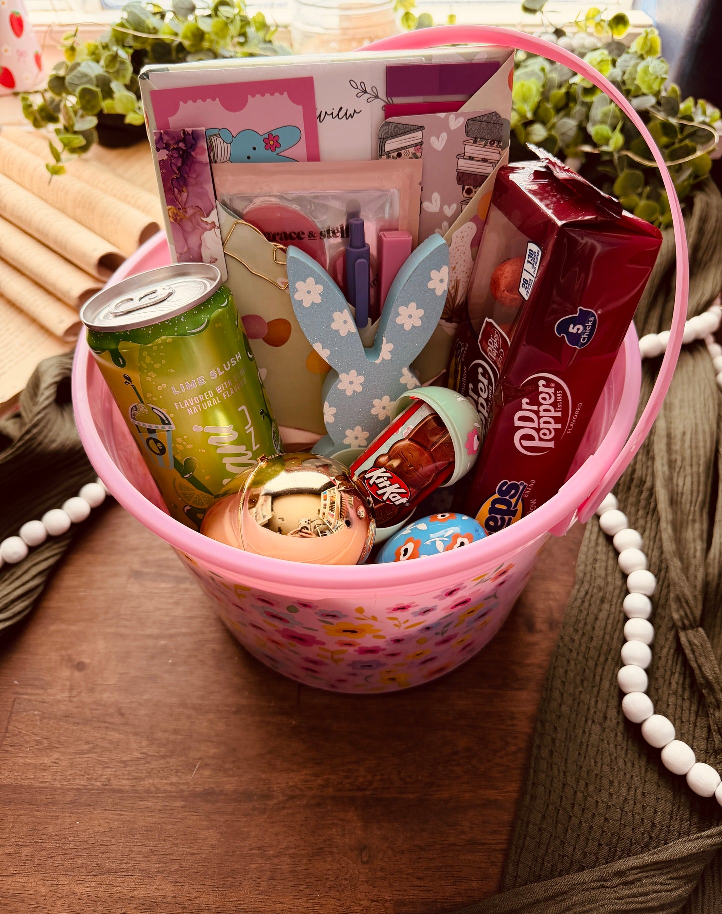 Easter Blind Date with a Book Basket