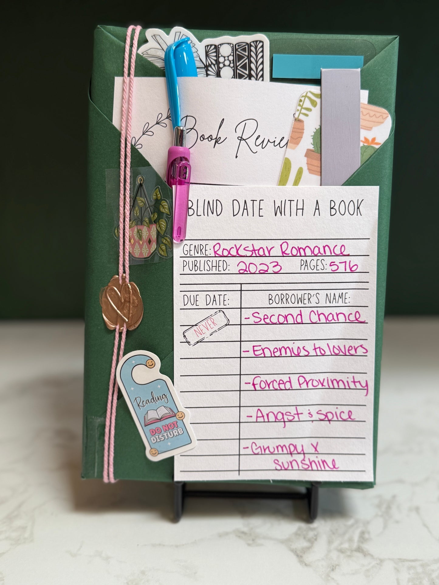 Premade Blind Date with a Book